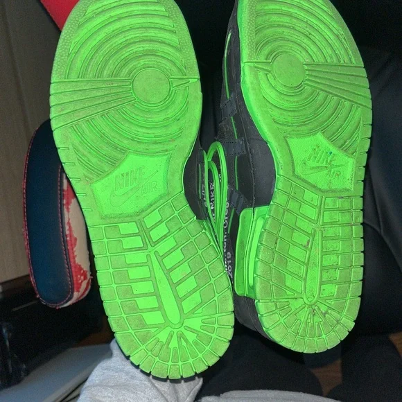 Off white dunk size 10 no zip tie